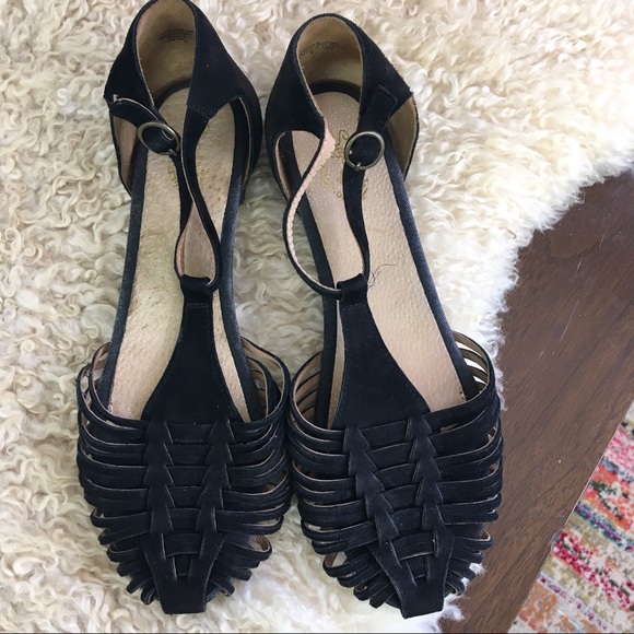 Seychelles Shoes - Seychelles weekenders braided suede leather sandal